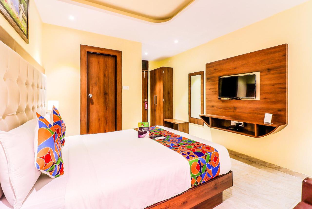 Fabexpress Adlon Andheri East Bombaj Exteriér fotografie